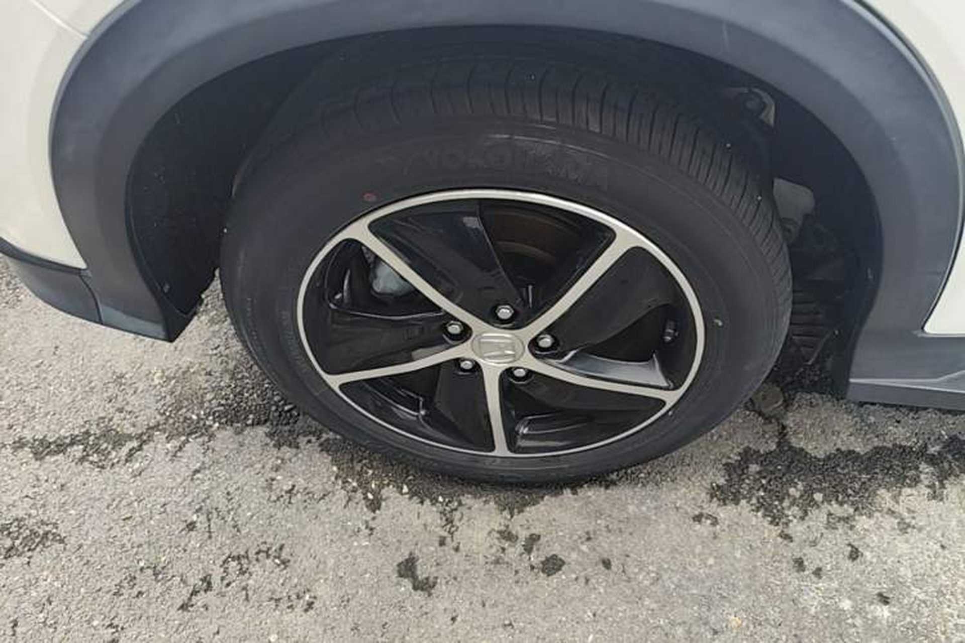 Used Honda Vezel 2020 1.5L CVT Pioneer Edition Right Rear Wheel Hub