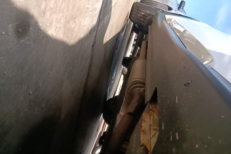 Used Honda Vezel 2020 1.5L CVT Pioneer Edition Right Side Sill