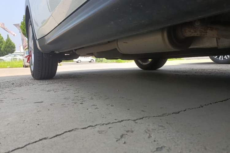 Used Honda Vezel 2020 1.5L CVT Elite Edition Right Side Sill