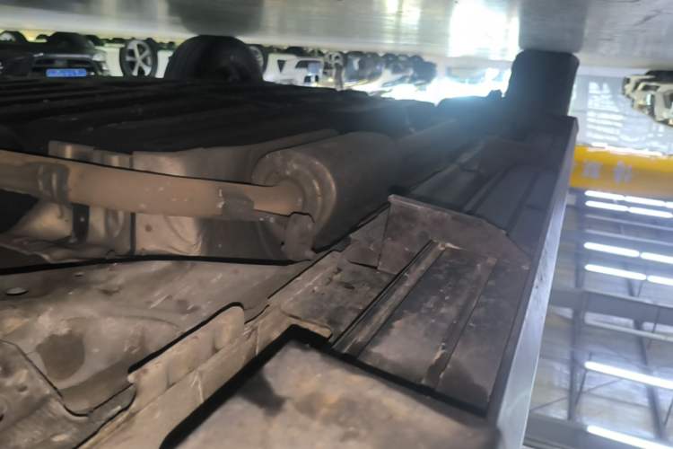 Used Honda Vezel 2020 1.5L CVT Luxury Edition Right Side Sill