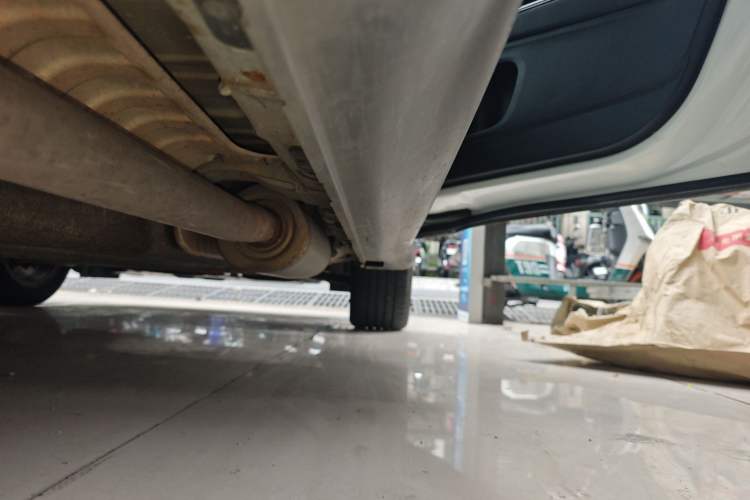 Used Honda Vezel 2020 220 TURBO CVT Elite Edition Right Side Sill