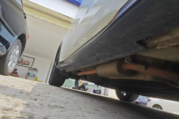 Used Honda Vezel 2020 1.5L CVT Pioneer Edition Right Side Sill