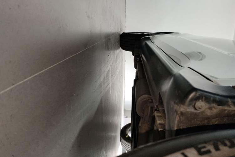Used Honda Vezel 2020 1.5L CVT Elite Edition Right Side Sill