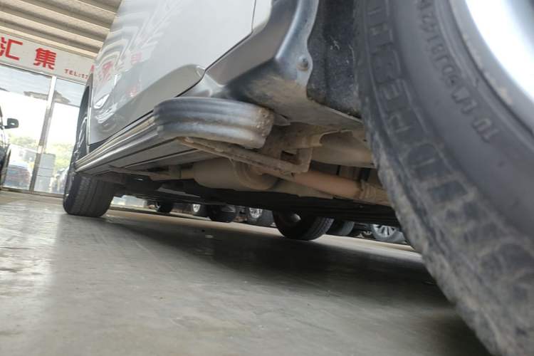 Used Honda Vezel 2020 1.5L CVT Elite Edition Right Side Sill