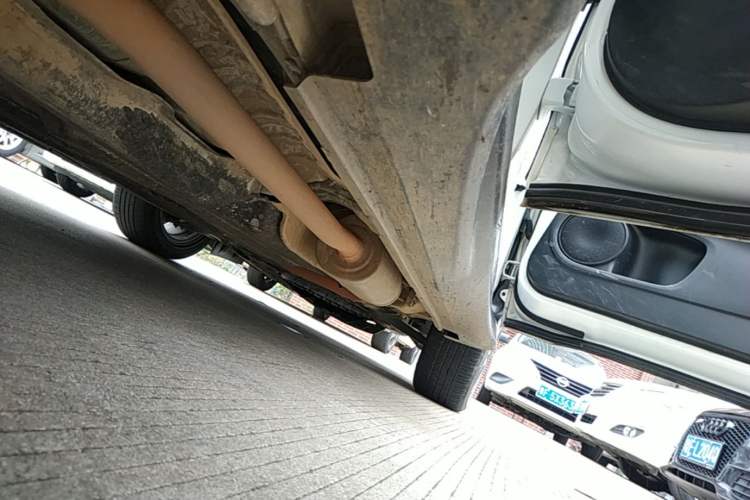 Used Honda Vezel 2020 1.5L CVT Pioneer Edition Right Side Sill