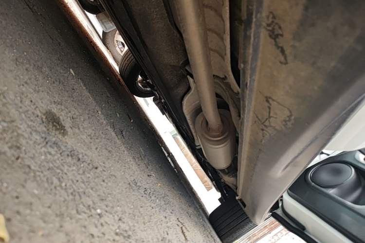 Used Honda Vezel 2020 1.5L CVT Pioneer Edition Right Side Sill