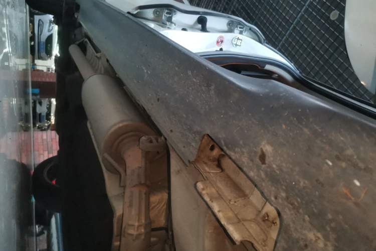 Used Honda Vezel 2020 220 TURBO CVT Elite Edition Right Side Sill