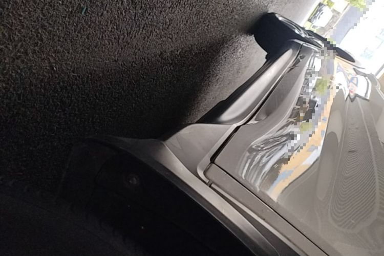 Used Honda Vezel 2020 1.5L CVT Elite Edition Right Side Sill