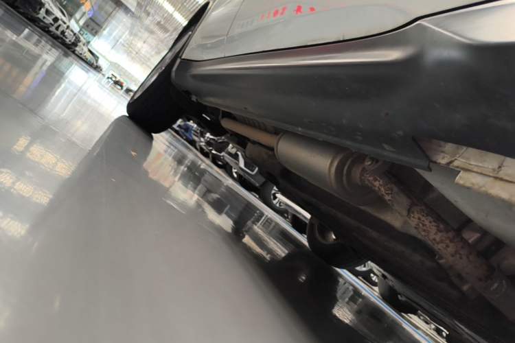 Used Honda Vezel 2020 1.5L CVT Elite Edition Right Side Sill