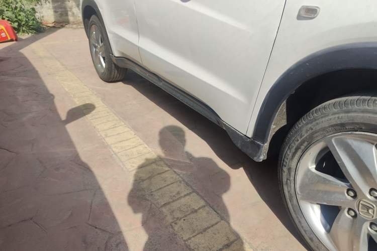 Used Honda Vezel 2020 1.5L CVT Elite Edition Right Side Sill