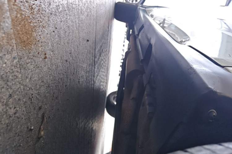 Used Honda Vezel 2020 1.5L CVT Pioneer Edition Right Side Sill