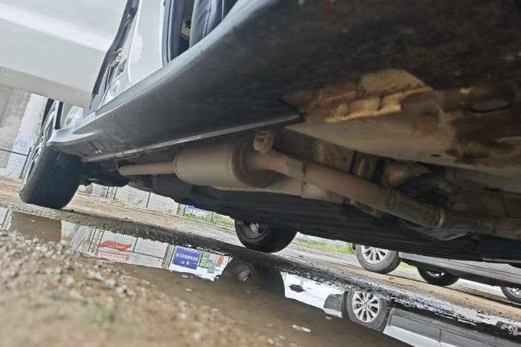 Used Honda Vezel 2020 1.5L CVT Pioneer Edition Right Side Sill