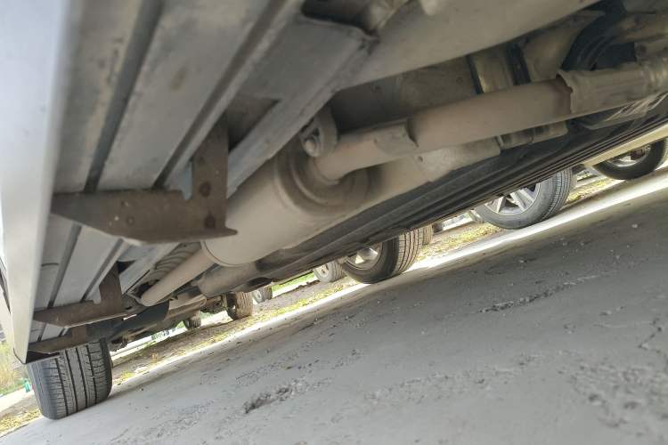 Used Honda Vezel 2020 1.5L CVT Pioneer Edition Right Side Sill