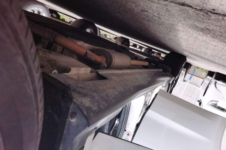 Used Honda Vezel 2020 1.5L CVT Pioneer Edition Right Side Sill