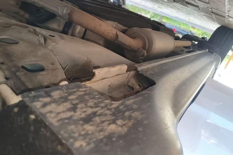 Used Honda Vezel 2020 1.5L CVT Elite Edition Right Side Sill