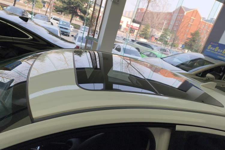 Used Honda Vezel 2020 1.5L CVT Pioneer Edition Roof