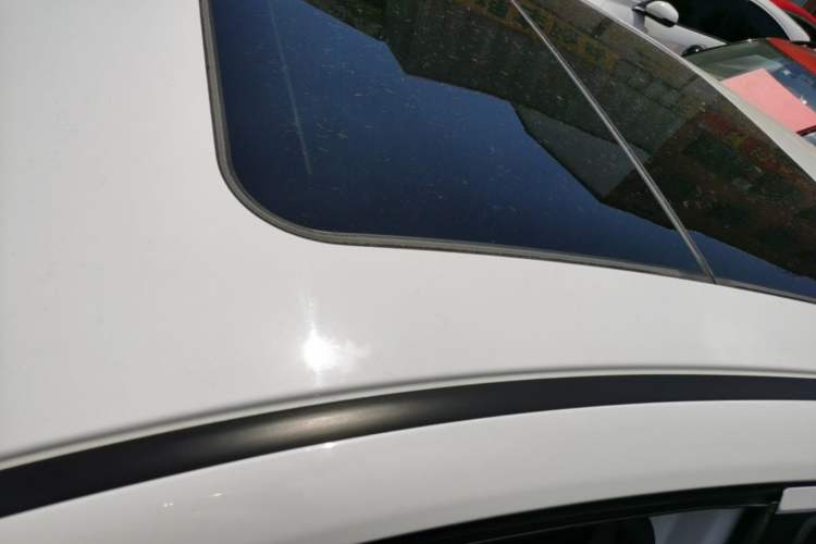 Used Honda Vezel 2020 1.5L CVT Elite Edition Roof