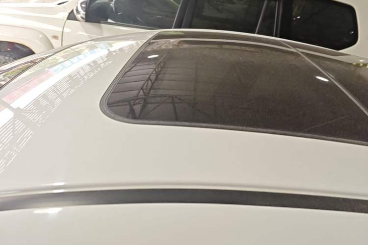Used Honda Vezel 2020 1.5L CVT Pioneer Edition Roof