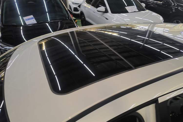 Used Honda Vezel 2020 1.5L CVT Luxury Edition Roof