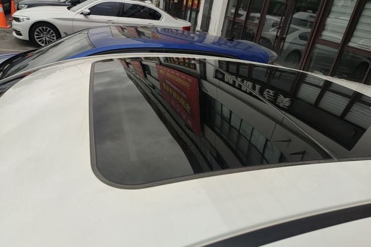 Used Honda Vezel 2020 1.5L CVT Pioneer Edition Roof