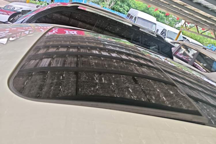 Used Honda Vezel 2020 1.5L CVT Pioneer Edition Roof