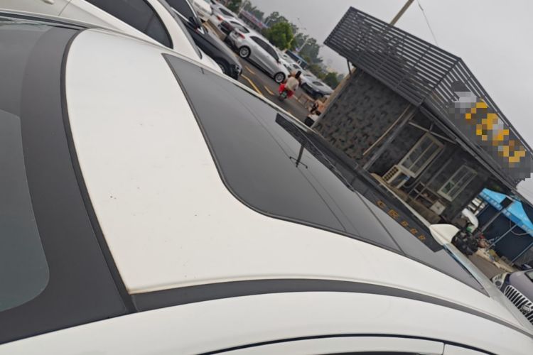 Used Honda Vezel 2020 1.5L CVT Elite Edition Roof
