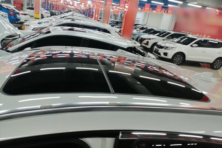 Used Honda Vezel 2020 1.5L CVT Pioneer Edition Roof