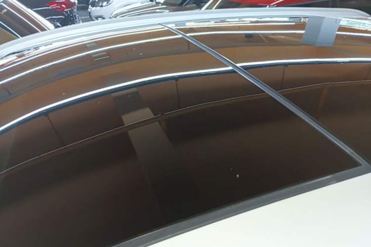 Used Honda Vezel 2020 1.5L CVT Pioneer Edition Roof