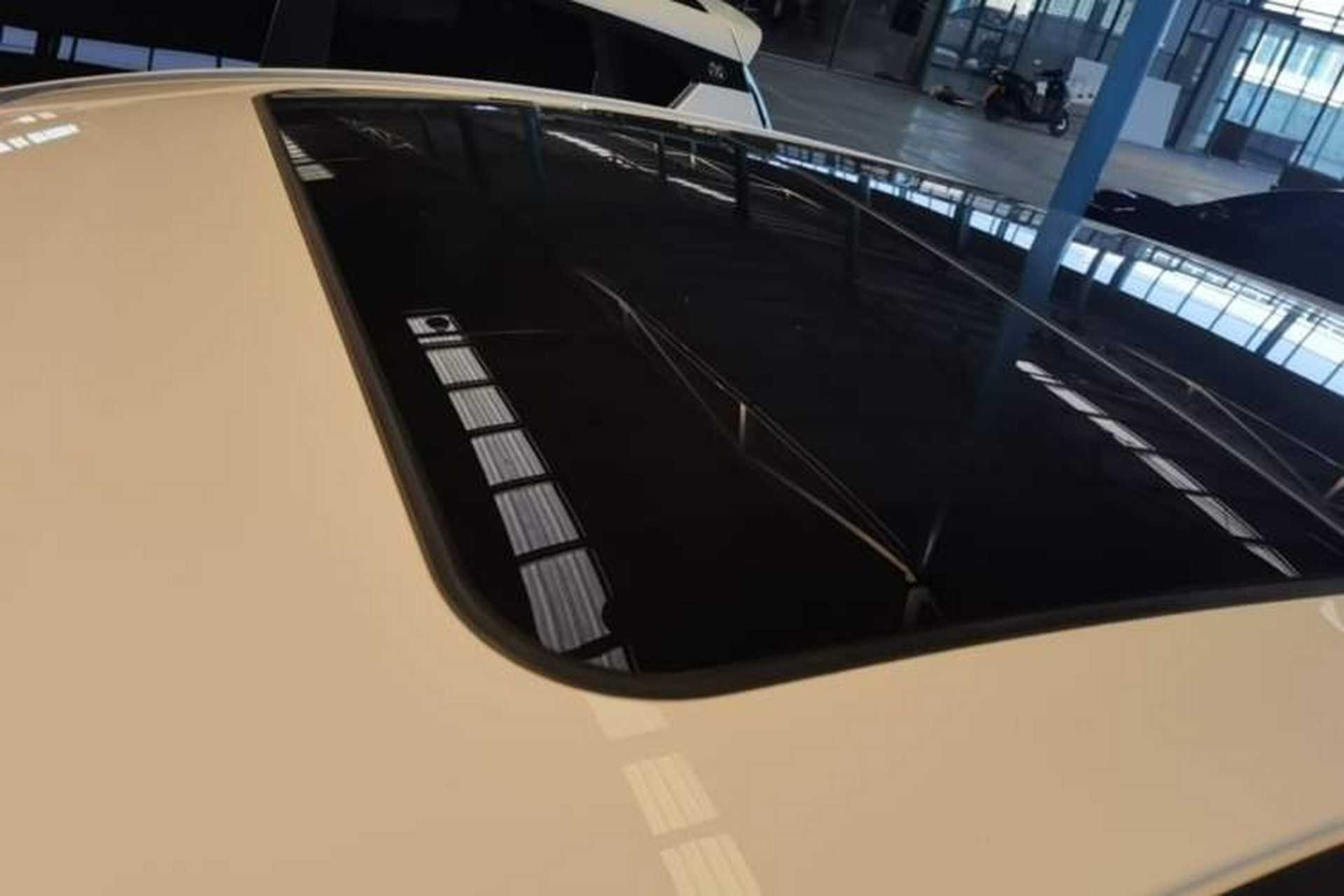 Used Honda Vezel 2020 1.5L CVT Pioneer Edition Roof