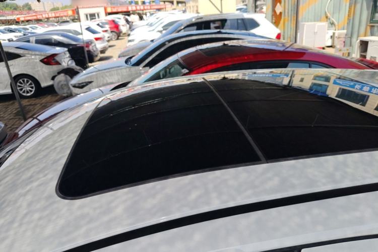 Used Honda Vezel 2020 1.5L CVT Pioneer Edition Roof