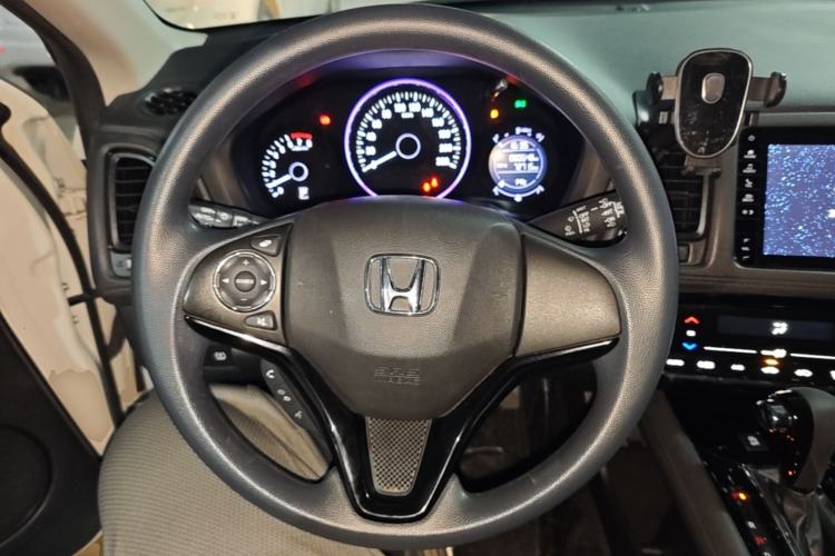 Used Honda Vezel 2020 220 TURBO CVT Elite Edition Steering Wheel