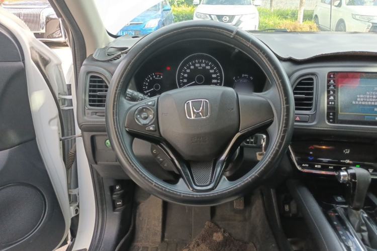 Used Honda Vezel 2020 220 TURBO CVT Elite Edition Steering Wheel
