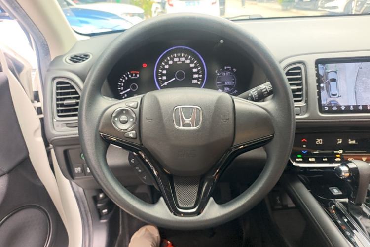 Used Honda Vezel 2020 220 TURBO CVT Elite Edition Steering Wheel