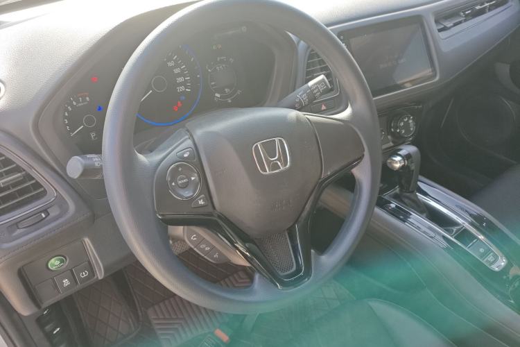 Used Honda Vezel 2020 1.5L CVT Pioneer Edition Steering Wheel