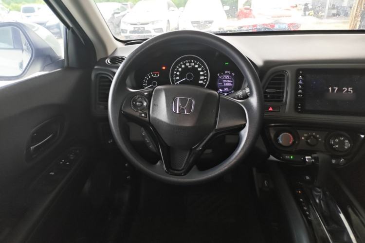 Used Honda Vezel 2020 1.5L CVT Pioneer Edition Steering Wheel