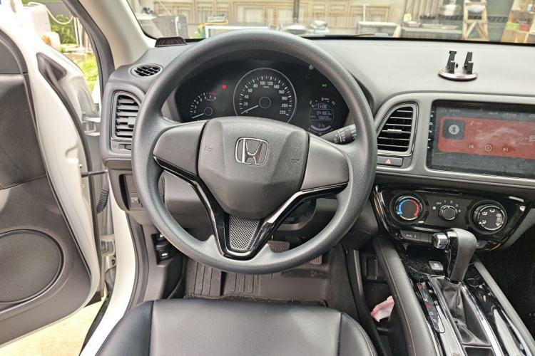 Used Honda Vezel 2020 1.5L CVT Elite Edition Steering Wheel