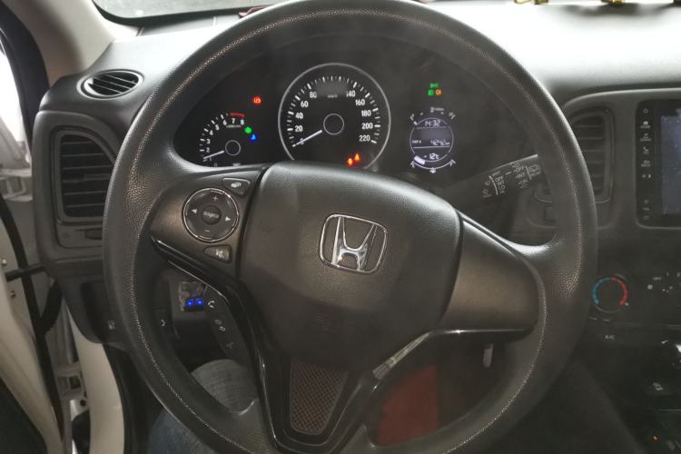 Used Honda Vezel 2020 1.5L CVT Pioneer Edition Steering Wheel