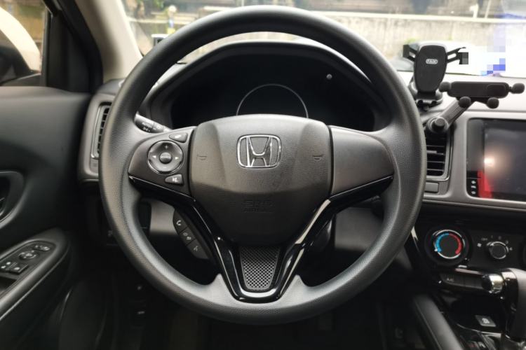 Used Honda Vezel 2020 1.5L CVT Pioneer Edition Steering Wheel