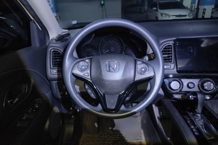 Used Honda Vezel 2020 1.5L CVT Luxury Edition Steering Wheel