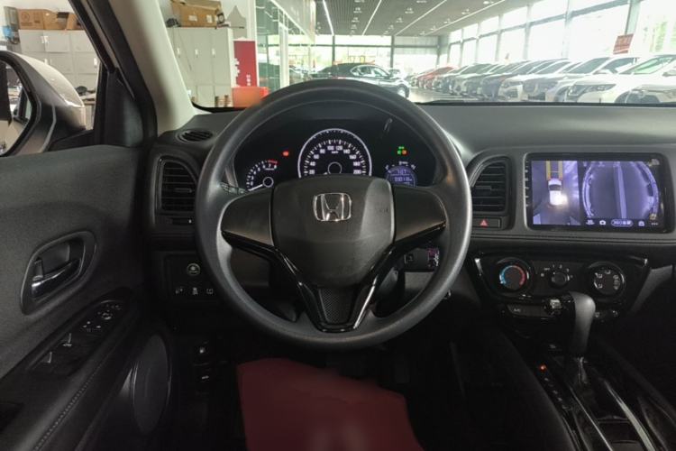 Used Honda Vezel 2020 1.5L CVT Elite Edition Steering Wheel