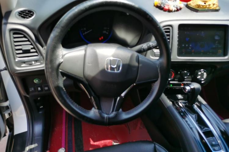 Used Honda Vezel 2020 1.5L CVT Elite Edition Steering Wheel