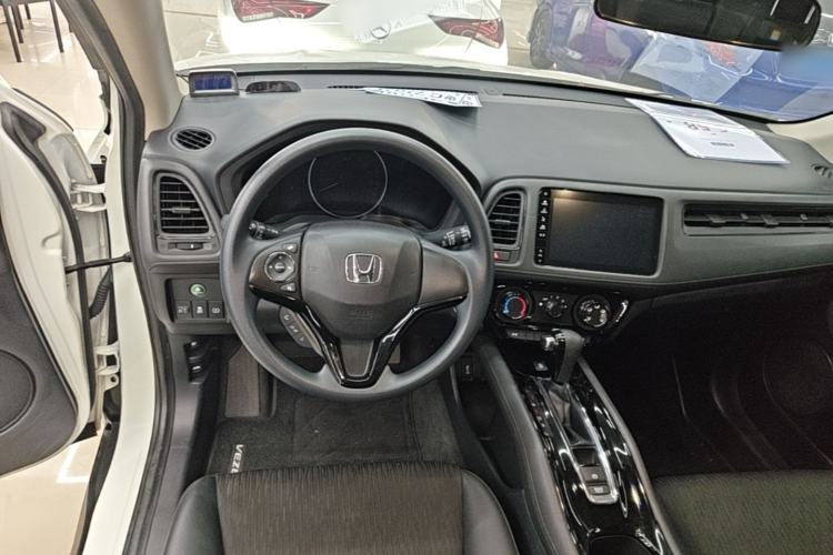 Used Honda Vezel 2020 1.5L CVT Luxury Edition Steering Wheel