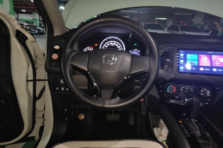 Used Honda Vezel 2020 1.5L CVT Elite Edition Steering Wheel