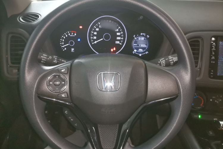 Used Honda Vezel 2020 1.5L CVT Pioneer Edition Steering Wheel