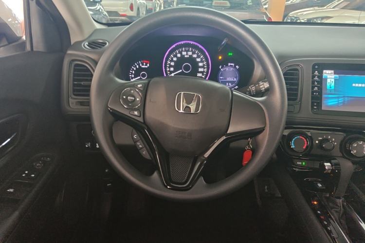 Used Honda Vezel 2020 1.5L CVT Pioneer Edition Steering Wheel