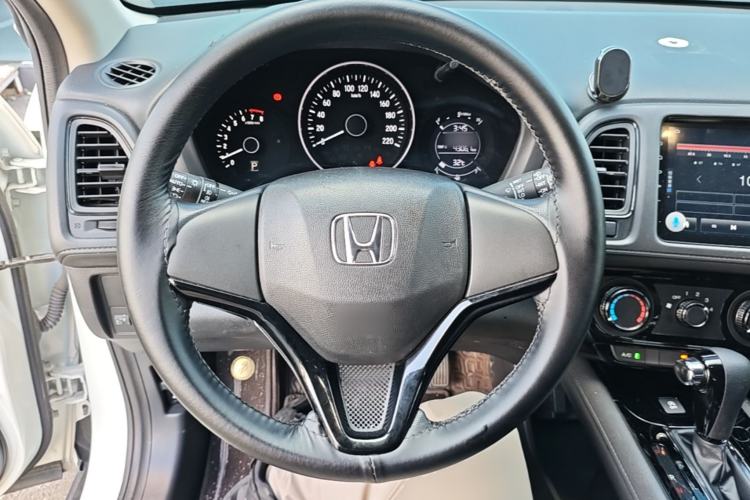 Used Honda Vezel 2020 1.5L CVT Elite Edition Steering Wheel