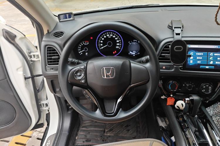 Used Honda Vezel 2020 1.5L CVT Luxury Edition Steering Wheel