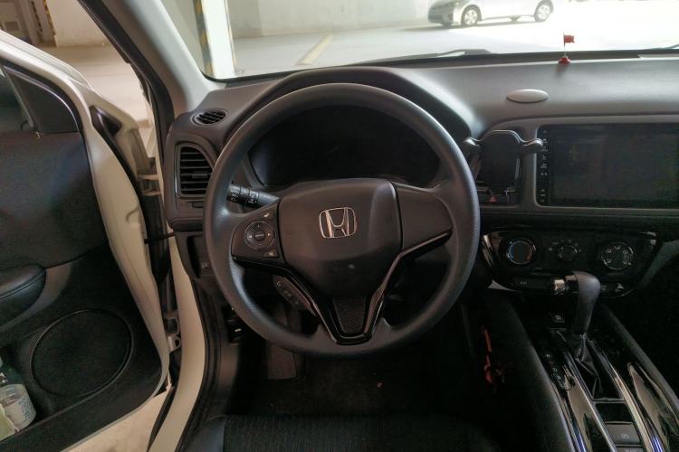 Used Honda Vezel 2020 1.5L CVT Pioneer Edition Steering Wheel