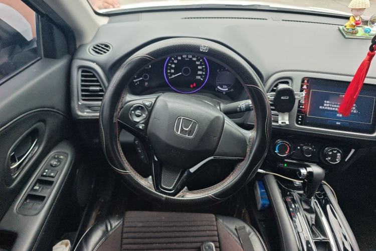 Used Honda Vezel 2020 1.5L CVT Luxury Edition Steering Wheel