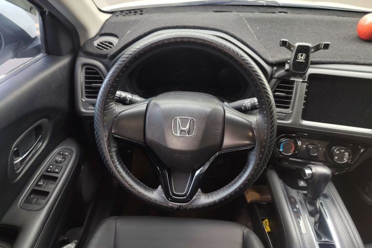 Used Honda Vezel 2020 1.5L CVT Elite Edition Steering Wheel